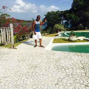 Meet your Posher, Jean